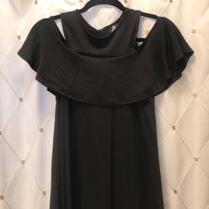 Agnes & Dora black cold shoulder blouse used
